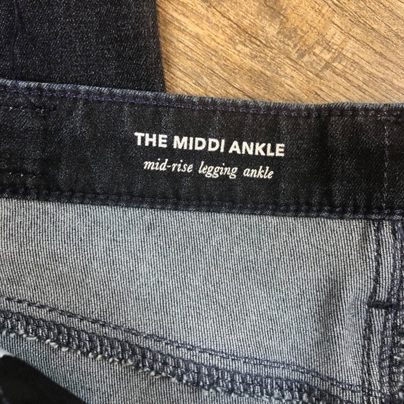 AG Adriano Goldschmied Mid-Rise Legging Ankle Jean - Picture 6 of 8